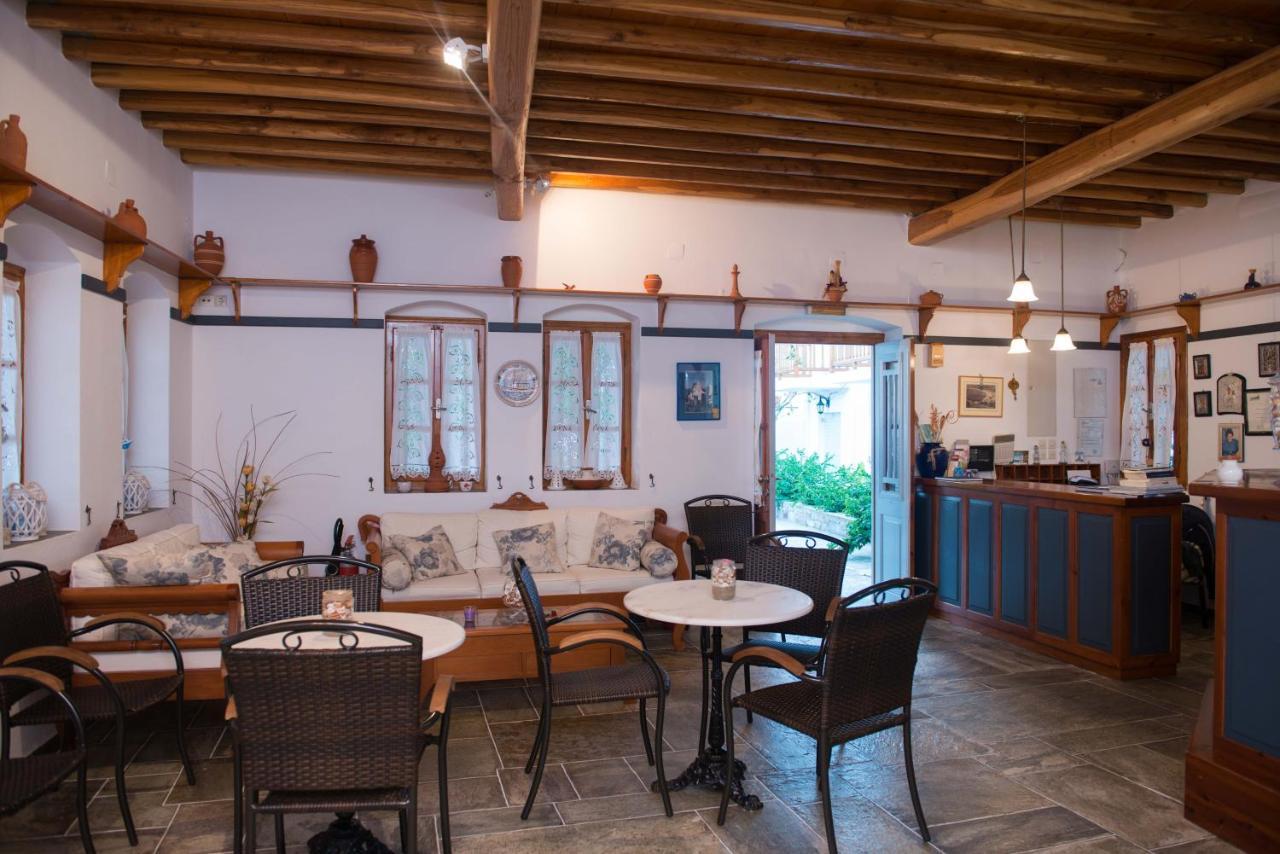 Hotel Efrosini Platis Gialos  Екстериор снимка