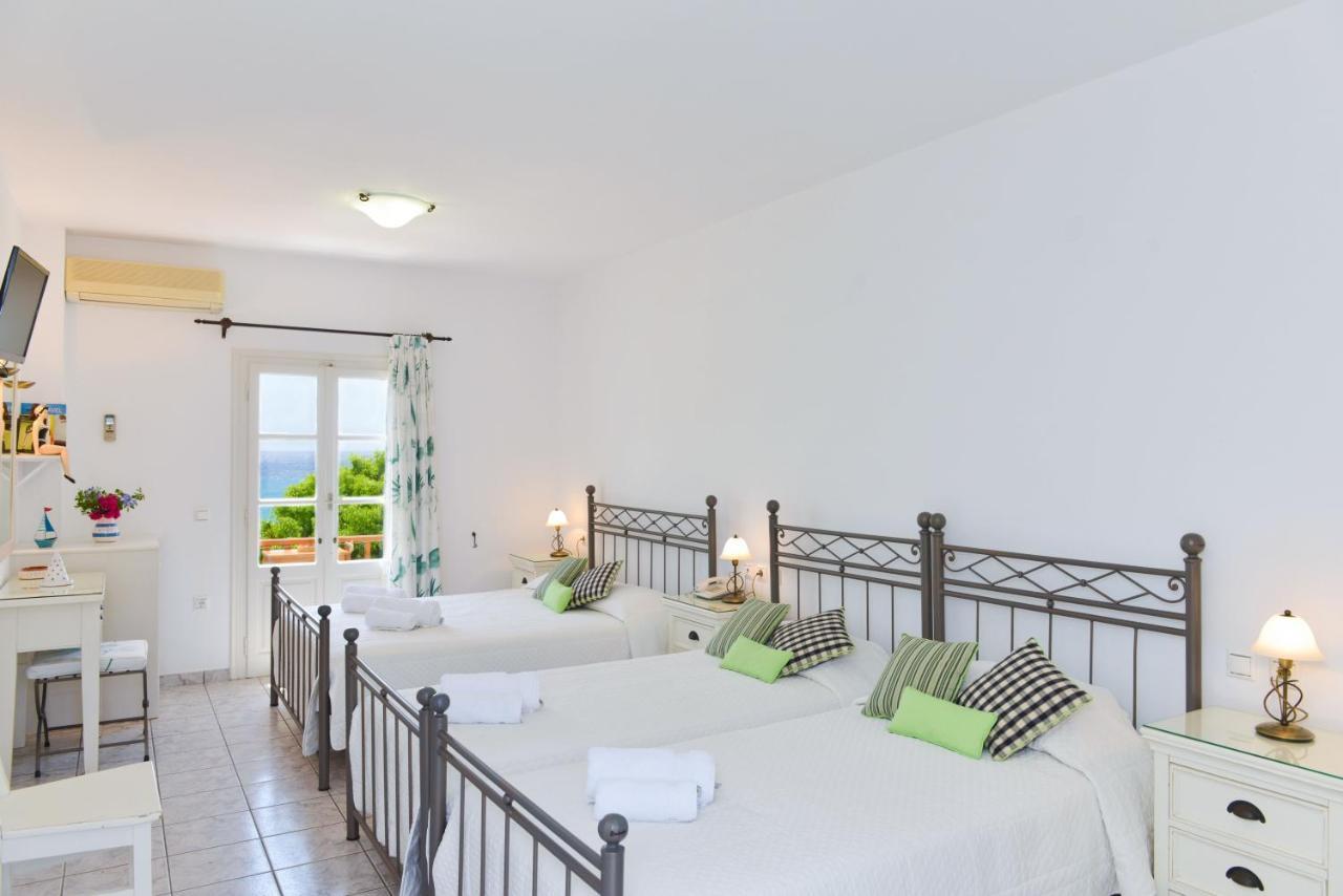 Hotel Efrosini Platis Gialos  Екстериор снимка