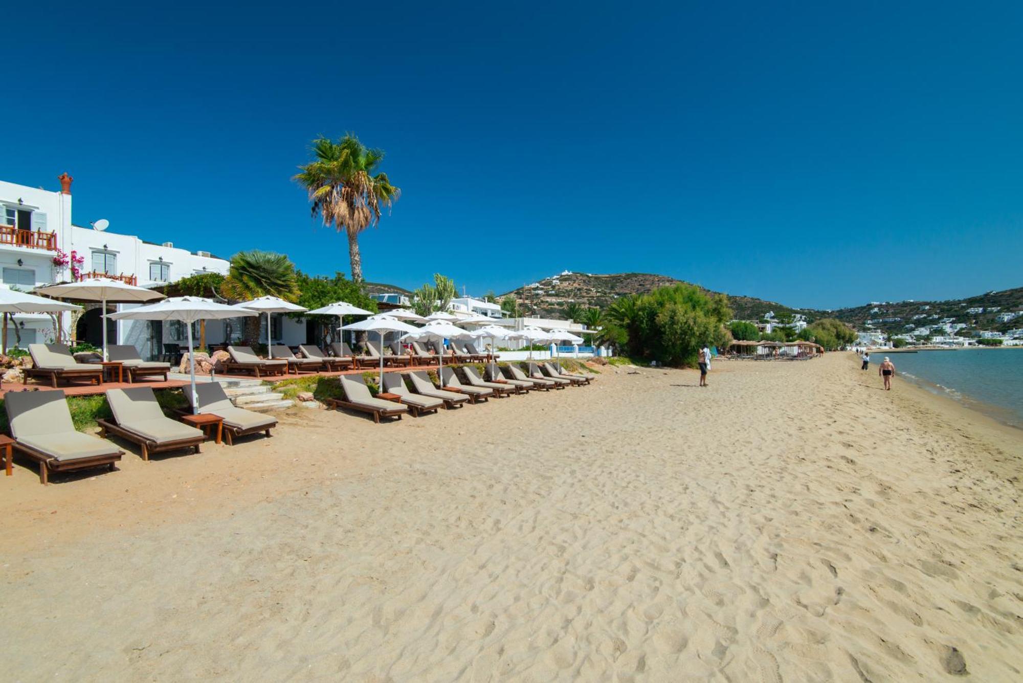 Hotel Efrosini Platis Gialos  Екстериор снимка